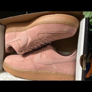 Mens Nike Air Force 1 07’ suede size 14